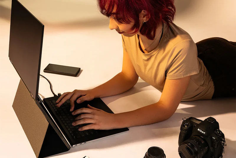 Duex Float Two-Screen for laptop