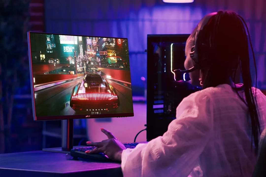 Mobile Pixels gamming monitor